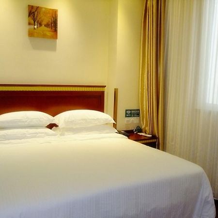 Greentree Inn Jiangsu Wuxi Yangjian Xihu Road Express Hotel Extérieur photo