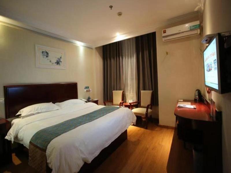 Greentree Inn Jiangsu Wuxi Yangjian Xihu Road Express Hotel Extérieur photo