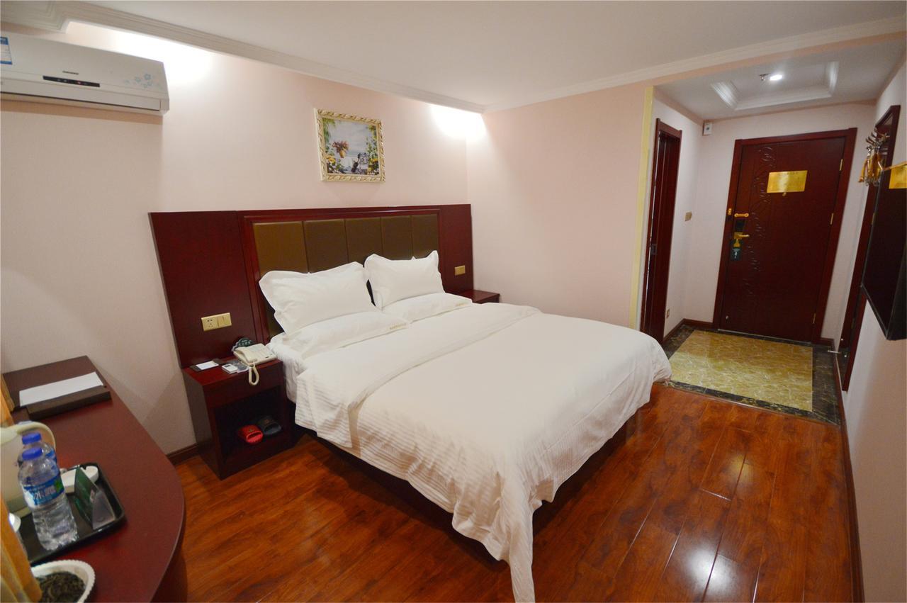 Greentree Inn Jiangsu Wuxi Yangjian Xihu Road Express Hotel Extérieur photo
